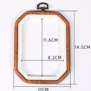 PLASTIKINIS STAČIAKAMPIS LANKELIS-RĖMELIS 13,5 * 9,5 CM